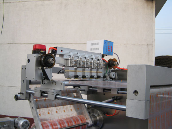 DLZ320-420系列自動(dòng)連續真空(圖5)